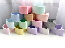 Load image into Gallery viewer, Gypsum Heart Shaped Trinket Trays Pair