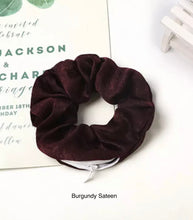 Load image into Gallery viewer, Stashie Scrunchies
