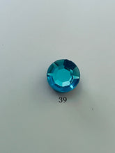 Load image into Gallery viewer, Shoe Charms