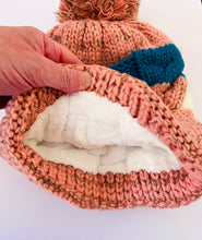 Load image into Gallery viewer, Bluetooth Beanie