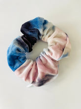 Load image into Gallery viewer, Stashie Scrunchies