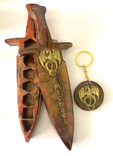 Load image into Gallery viewer, Custom Made Resin DnD Dice Holder
