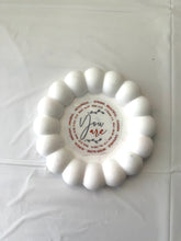 Load image into Gallery viewer, Gypsum Bubble Tray with Quote
