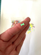 Load image into Gallery viewer, Glitter/sequins
