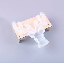 Load image into Gallery viewer, Deer/Egg Moulds
