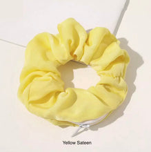 Load image into Gallery viewer, Stashie Scrunchies
