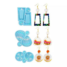 Load image into Gallery viewer, Holographic Earring Moulds
